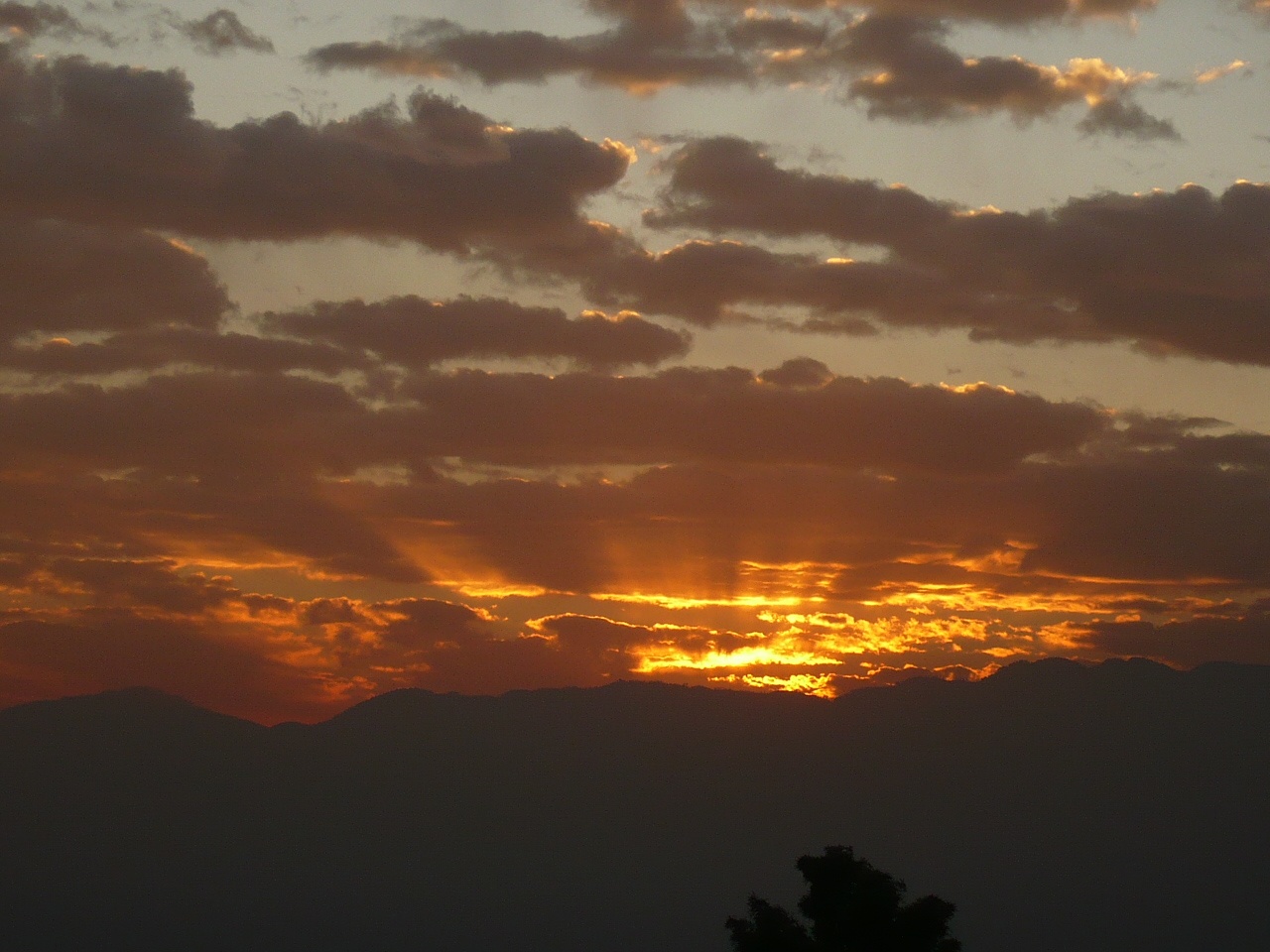 Sun-rise-View-from-kirtipurhillside